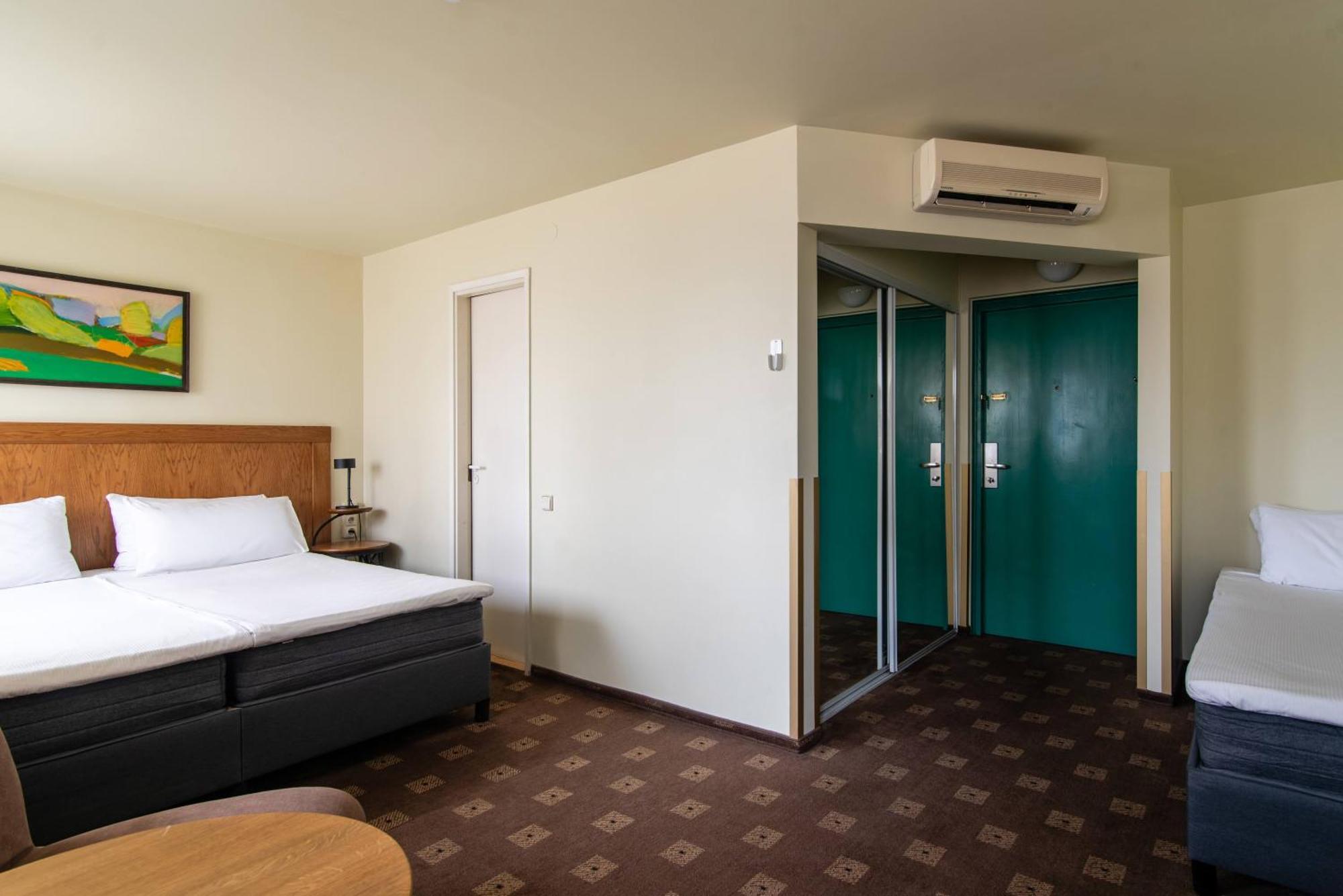 Best Western Vilnius Bagian luar foto